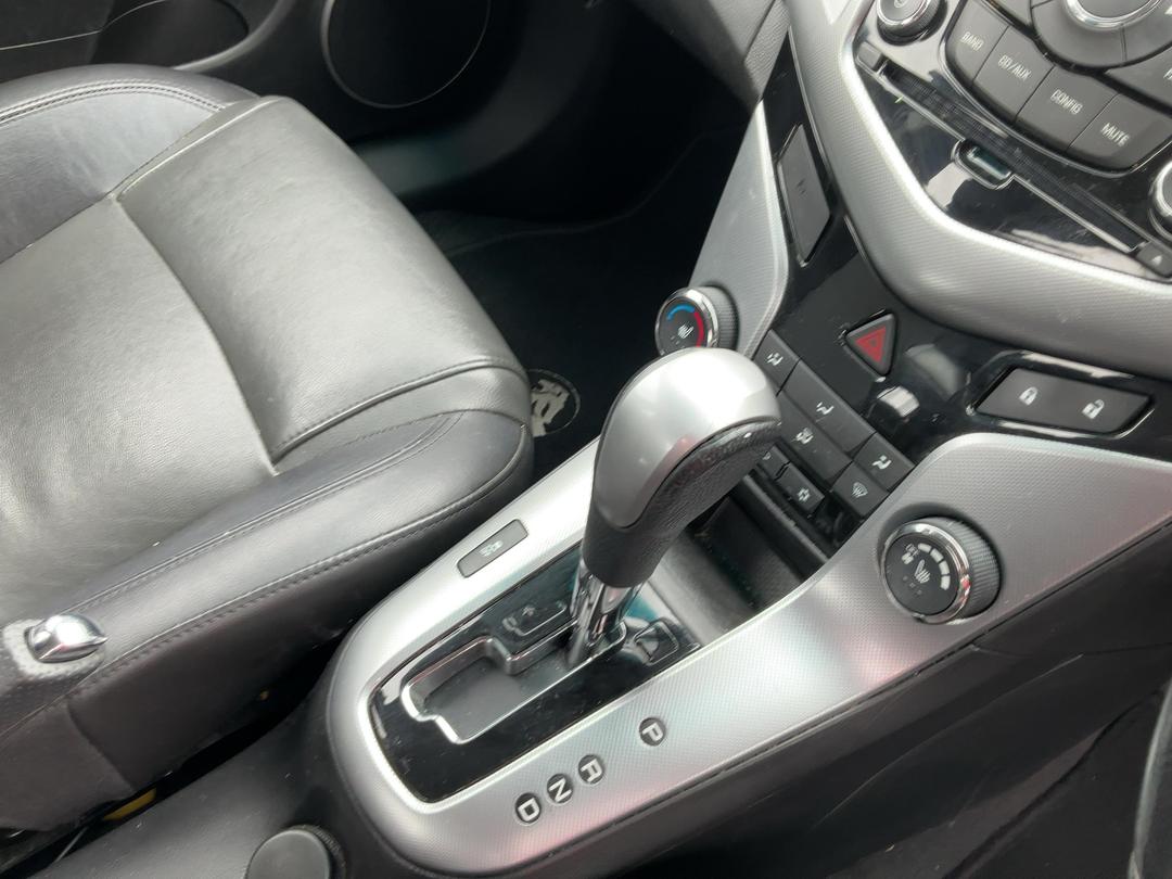 Photo '13' of Holden Cruze CDX Photo '13' of Holden Cruze CDX