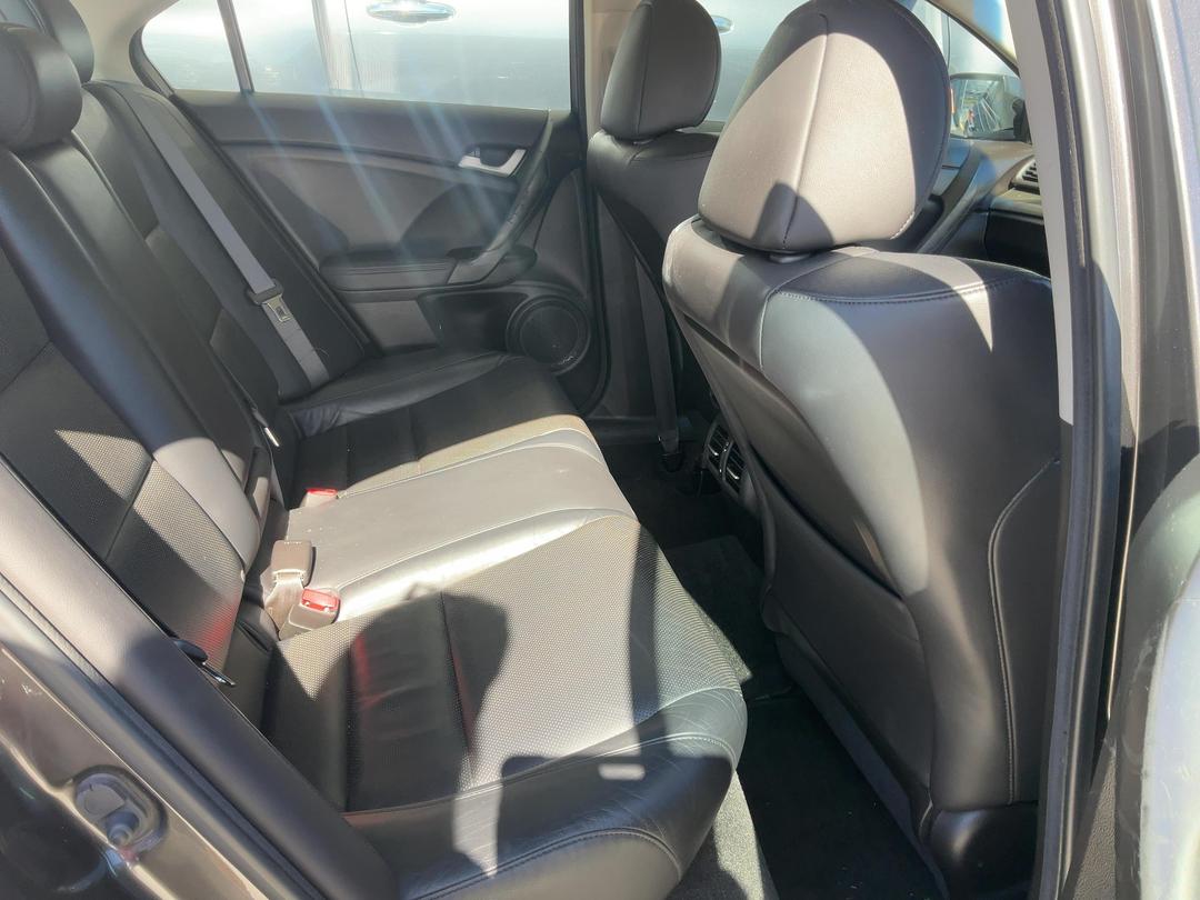 Photo '24' of Honda Accord Euro L