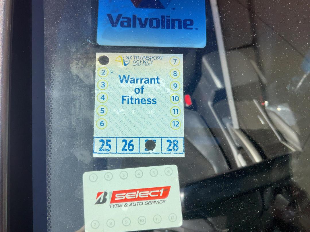 Photo '32' of Honda Accord Euro L