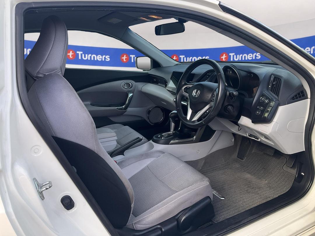 Photo '16' of Honda CR-Z