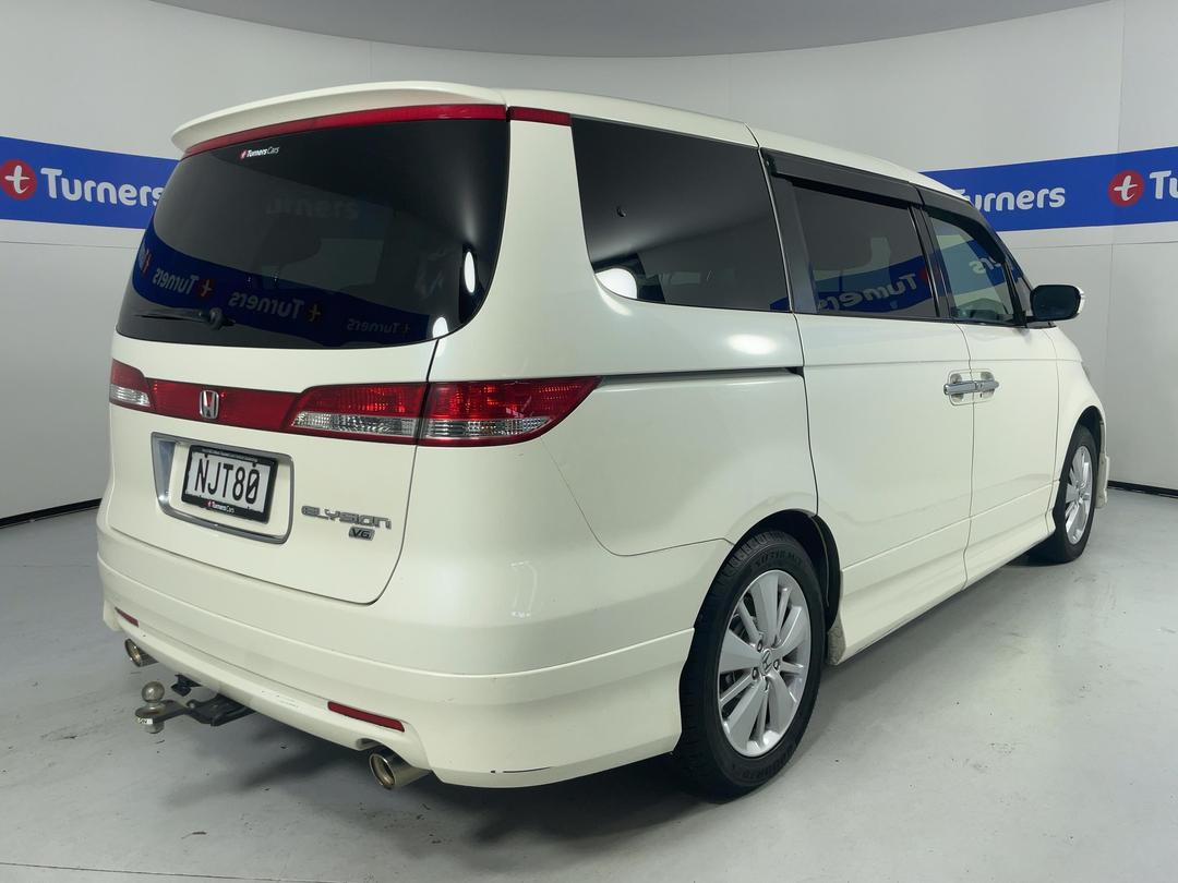 Photo '7' of Honda Elysion