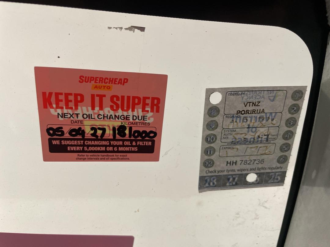 Photo '28' of Honda FIT