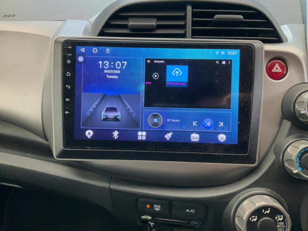 Photo '9' of Honda FIT