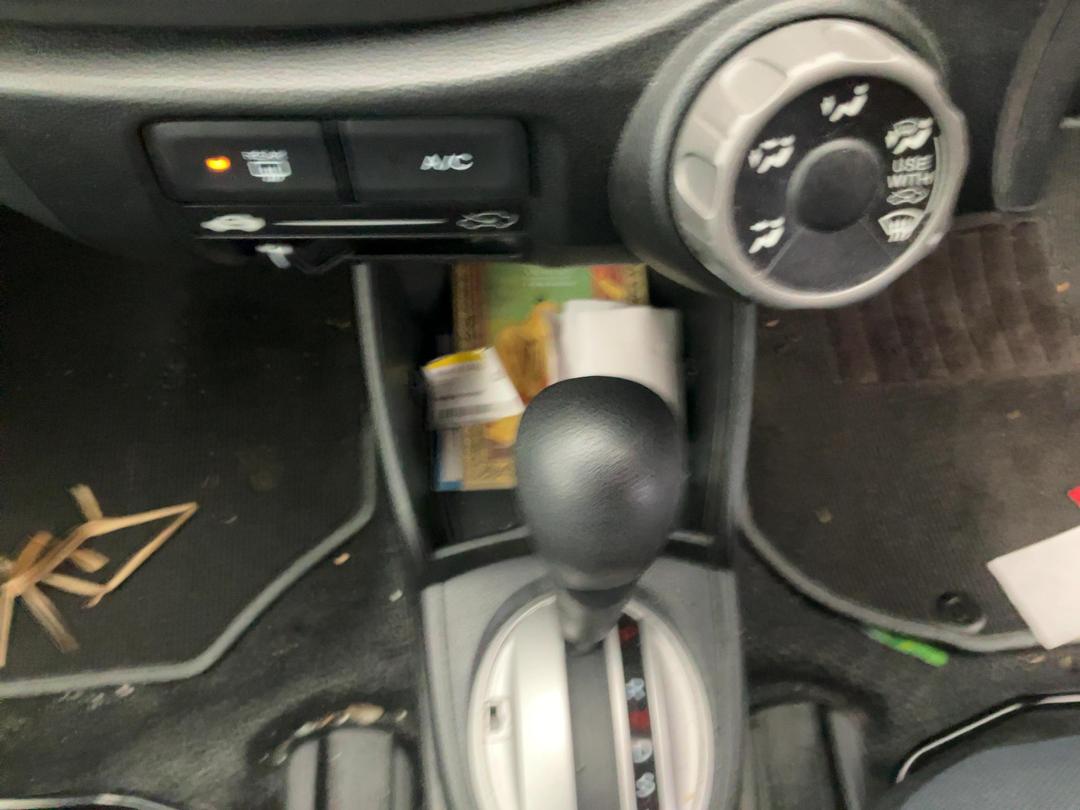 Photo '10' of Honda FIT