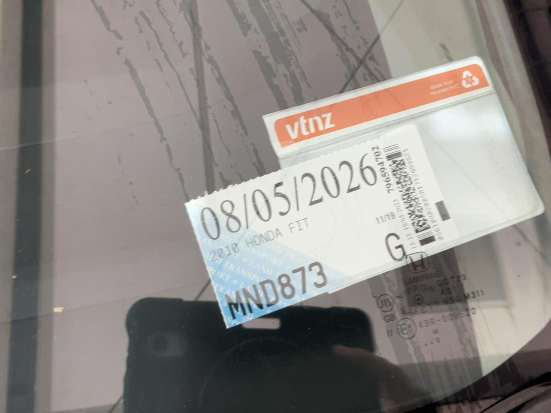 Photo '16' of Honda FIT