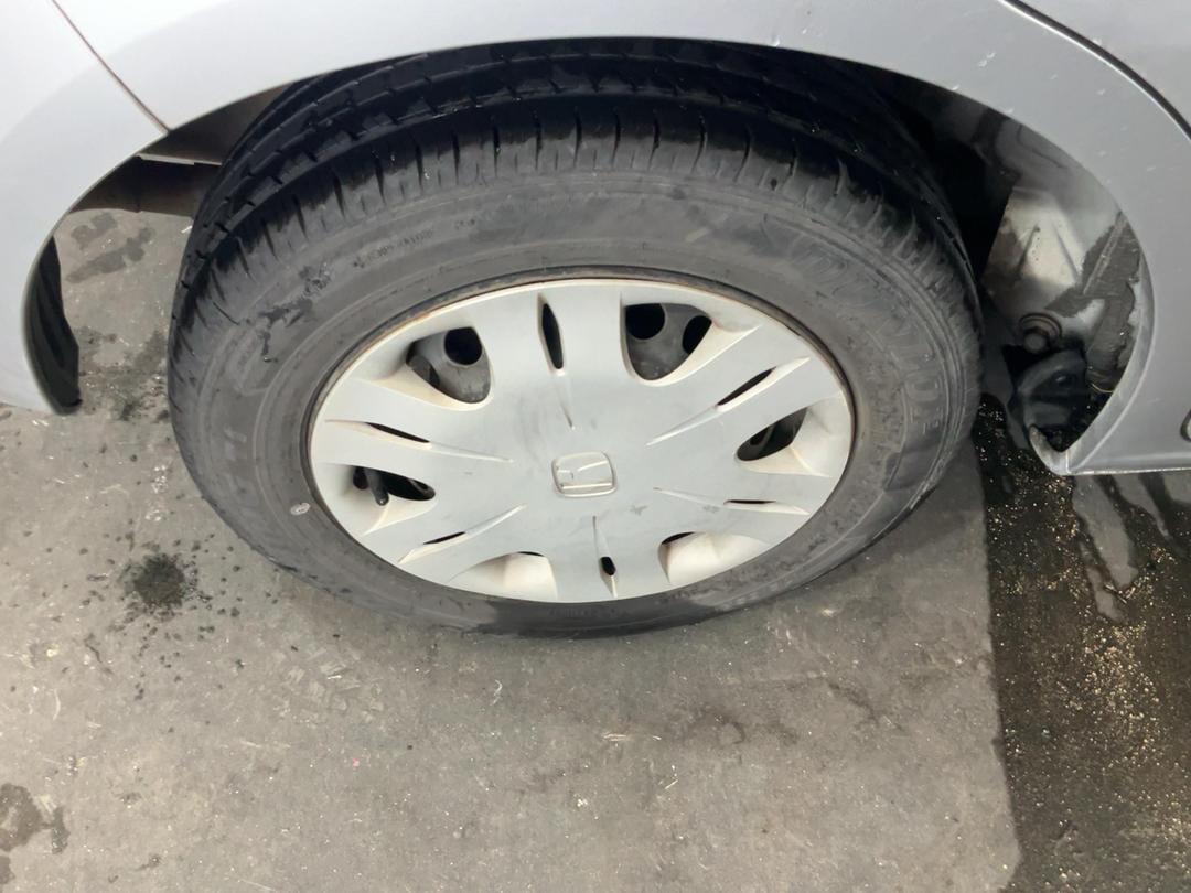 Photo '34' of Honda FIT