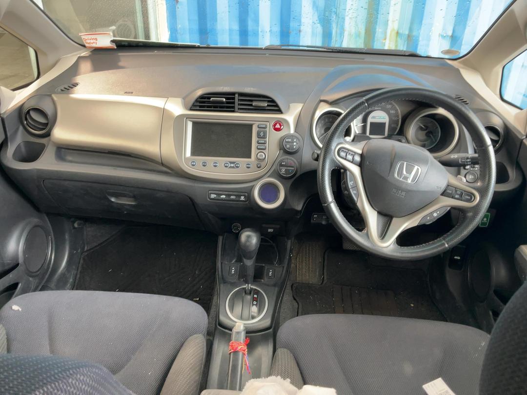 Photo '23' of Honda FIT Photo '23' of Honda FIT