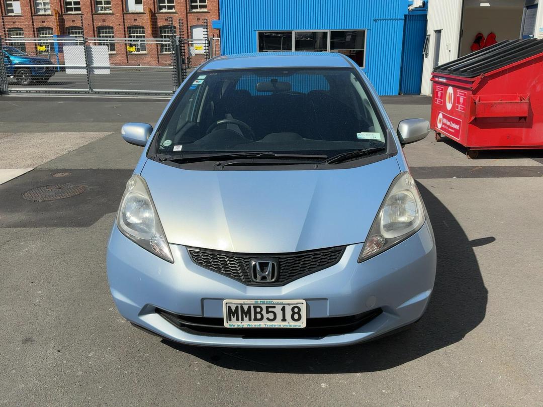 Photo '2' of Honda FIT Photo '2' of Honda FIT