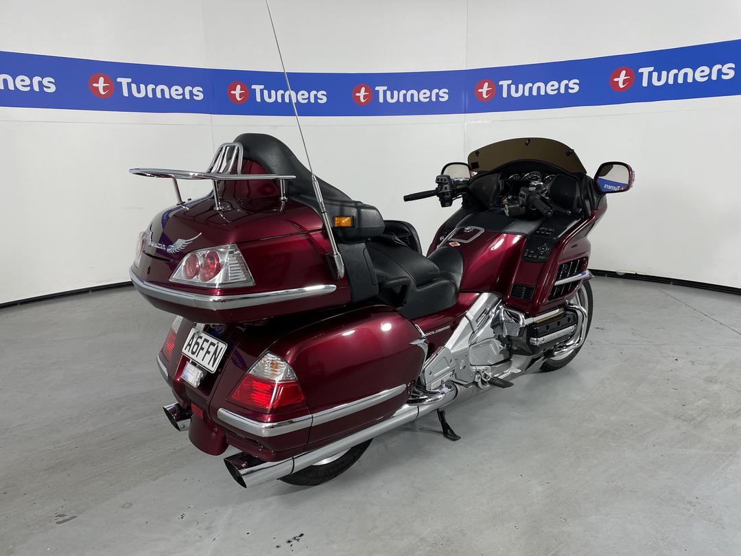 Photo '4' of Honda GL 1800