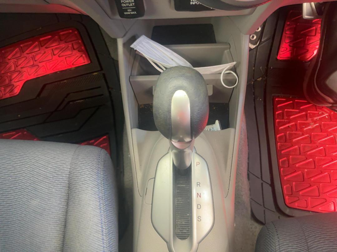 Photo '8' of Honda Insight