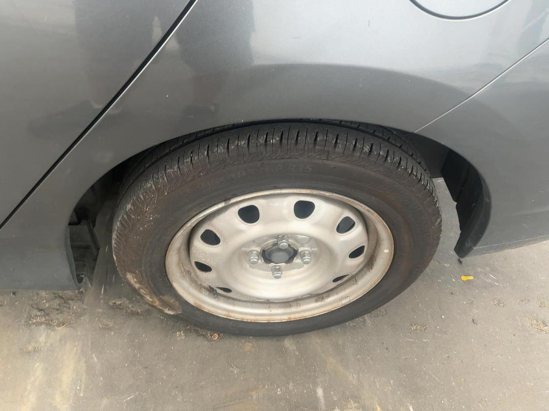 Photo '13' of Honda Insight