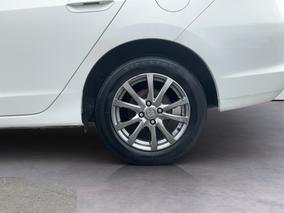 Photo '11' of Honda Insight