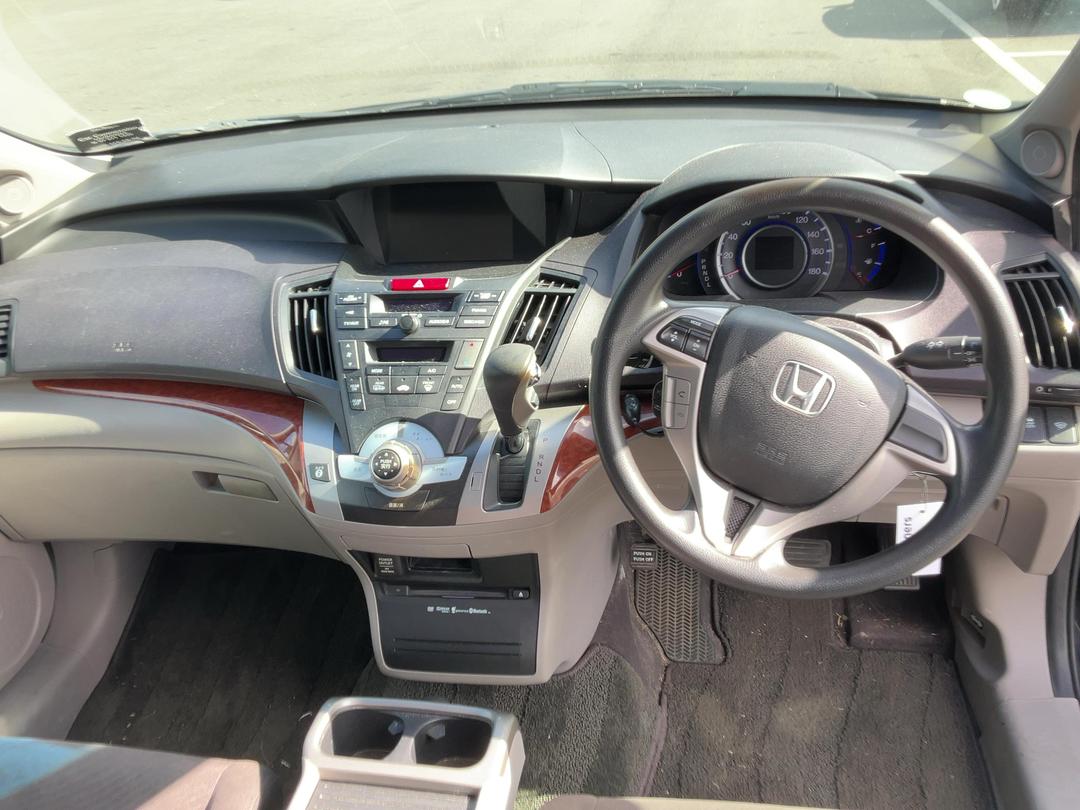 Photo '16' of Honda Odyssey S Photo '16' of Honda Odyssey S