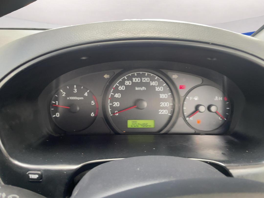 Photo '17' of Hyundai H1