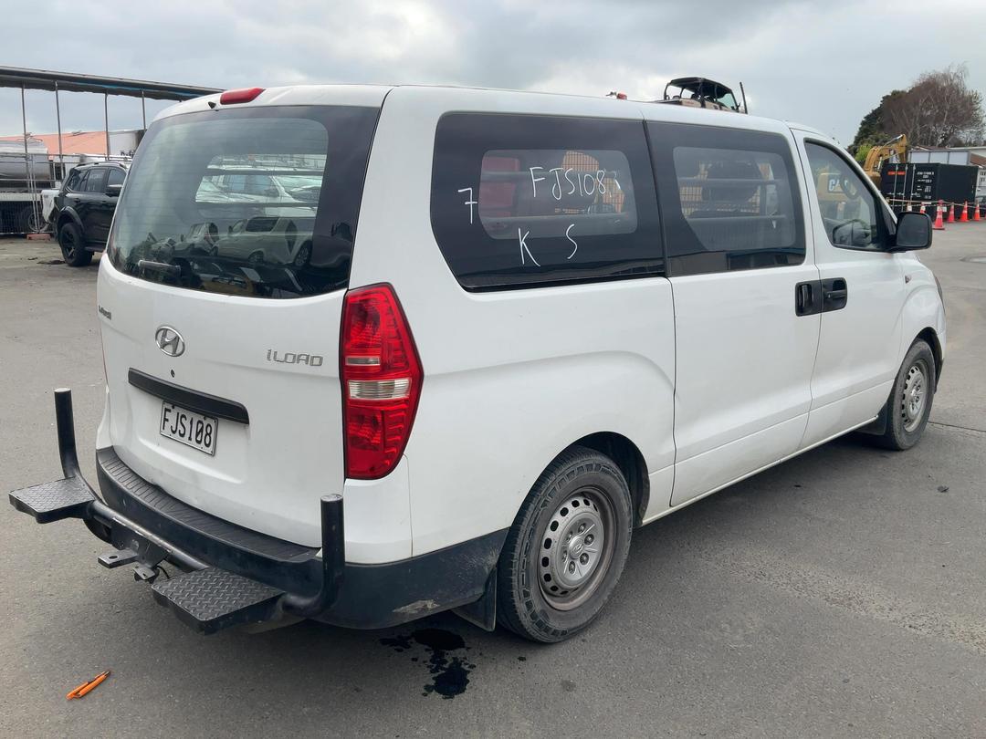 Photo '7' of Hyundai H1 Crdi S Photo '7' of Hyundai H1 Crdi S