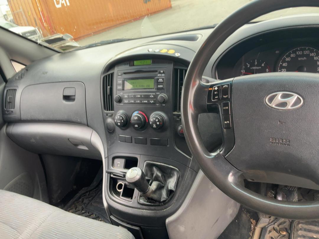 Photo '15' of Hyundai H1 Crdi S Photo '15' of Hyundai H1 Crdi S