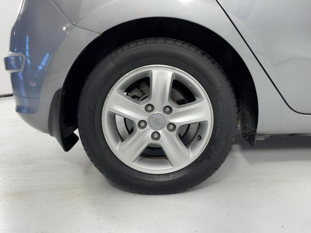 Photo '12' of Hyundai I30