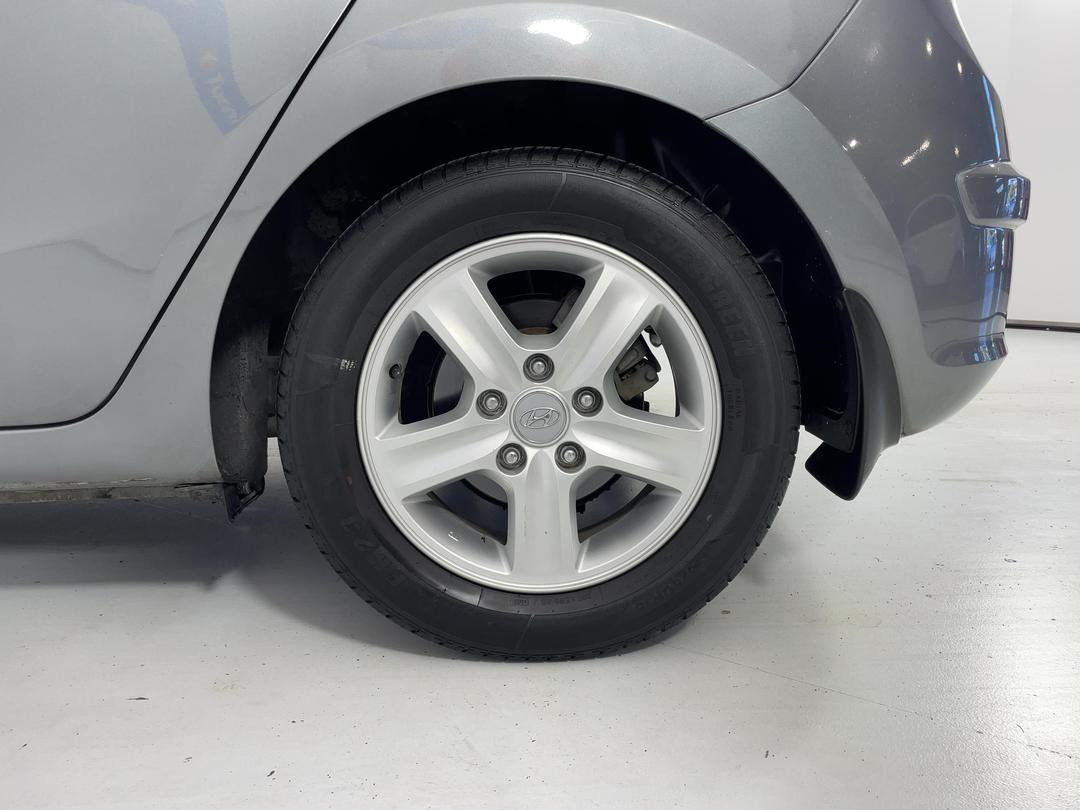 Photo '11' of Hyundai I30