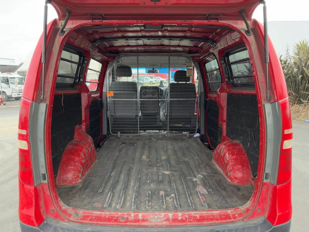 Photo '6' of Hyundai iLoad Van