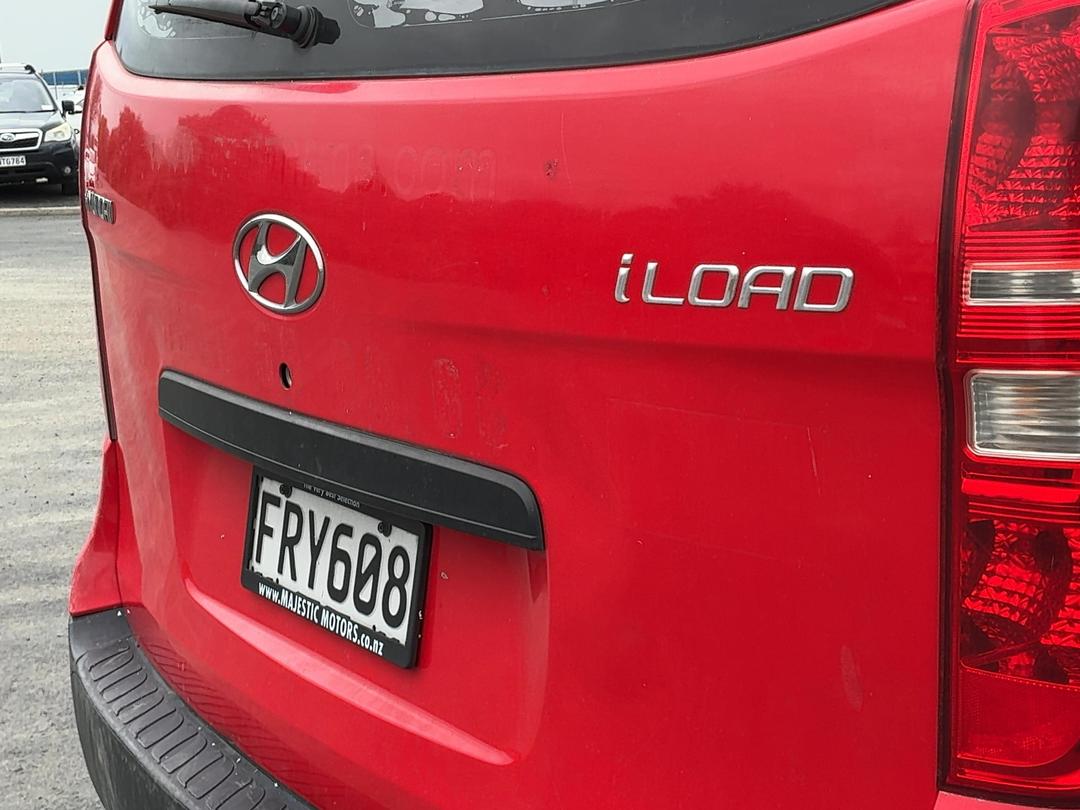 Photo '37' of Hyundai iLoad Van