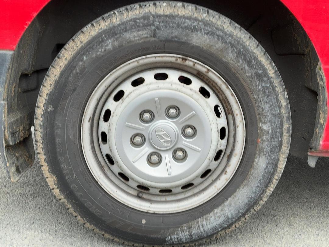 Photo '50' of Hyundai iLoad Van