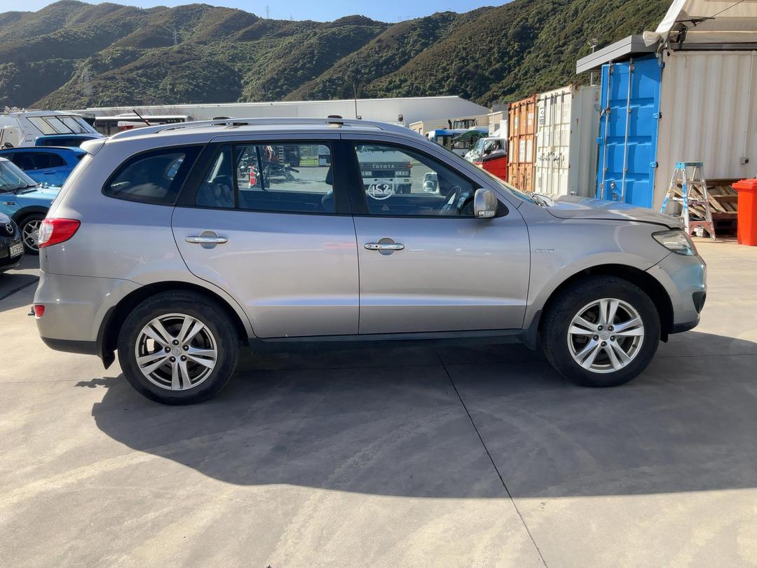 Photo '9' of Hyundai Santa FE Photo '9' of Hyundai Santa FE