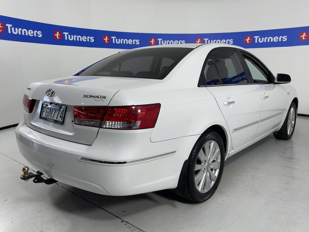 Photo '7' of Hyundai Sonata