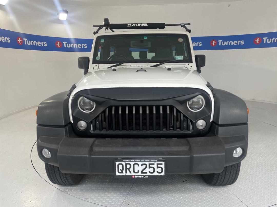 Photo '2' of Jeep Wrangler