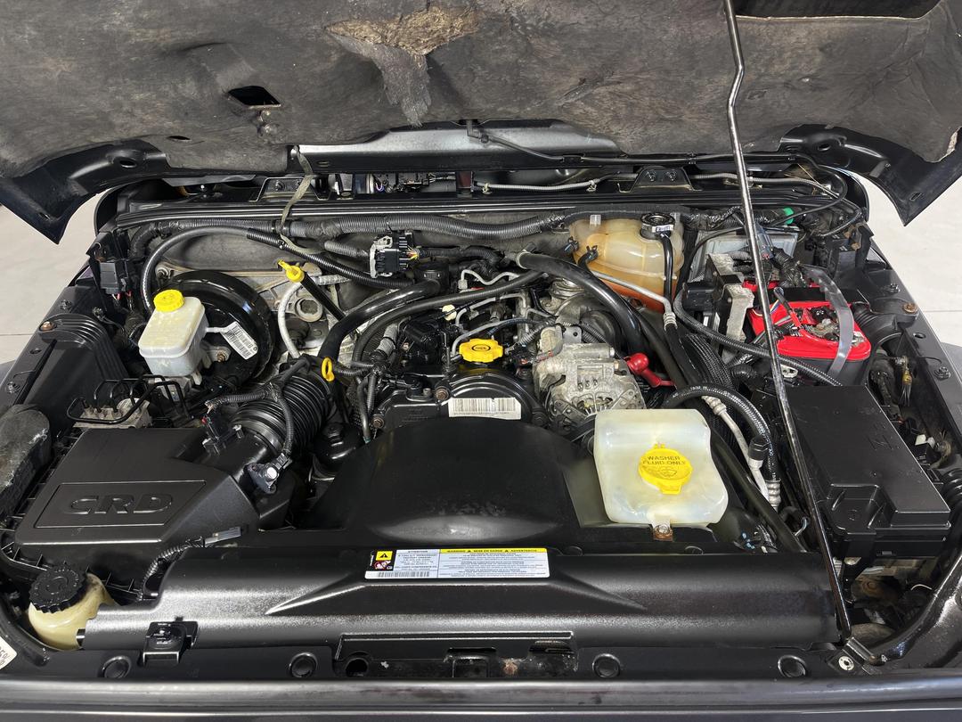 Photo '13' of Jeep Wrangler