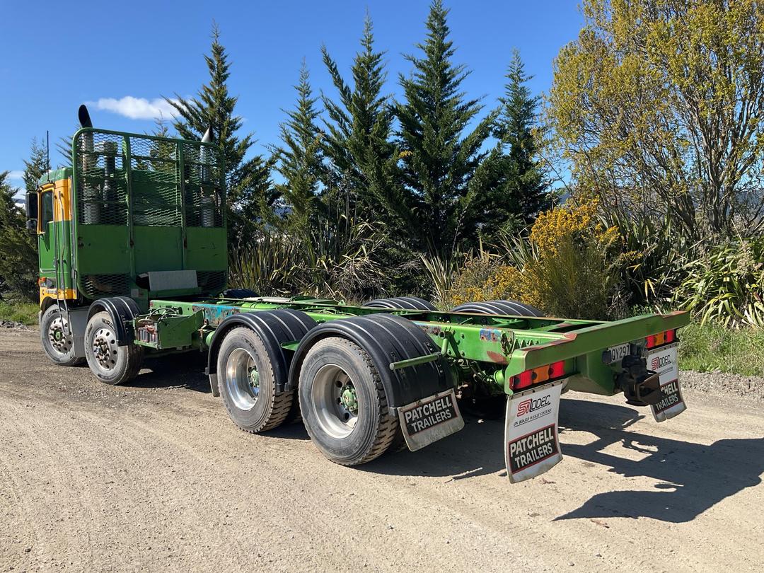 Photo '7' of Kenworth K108 Cab Chassis