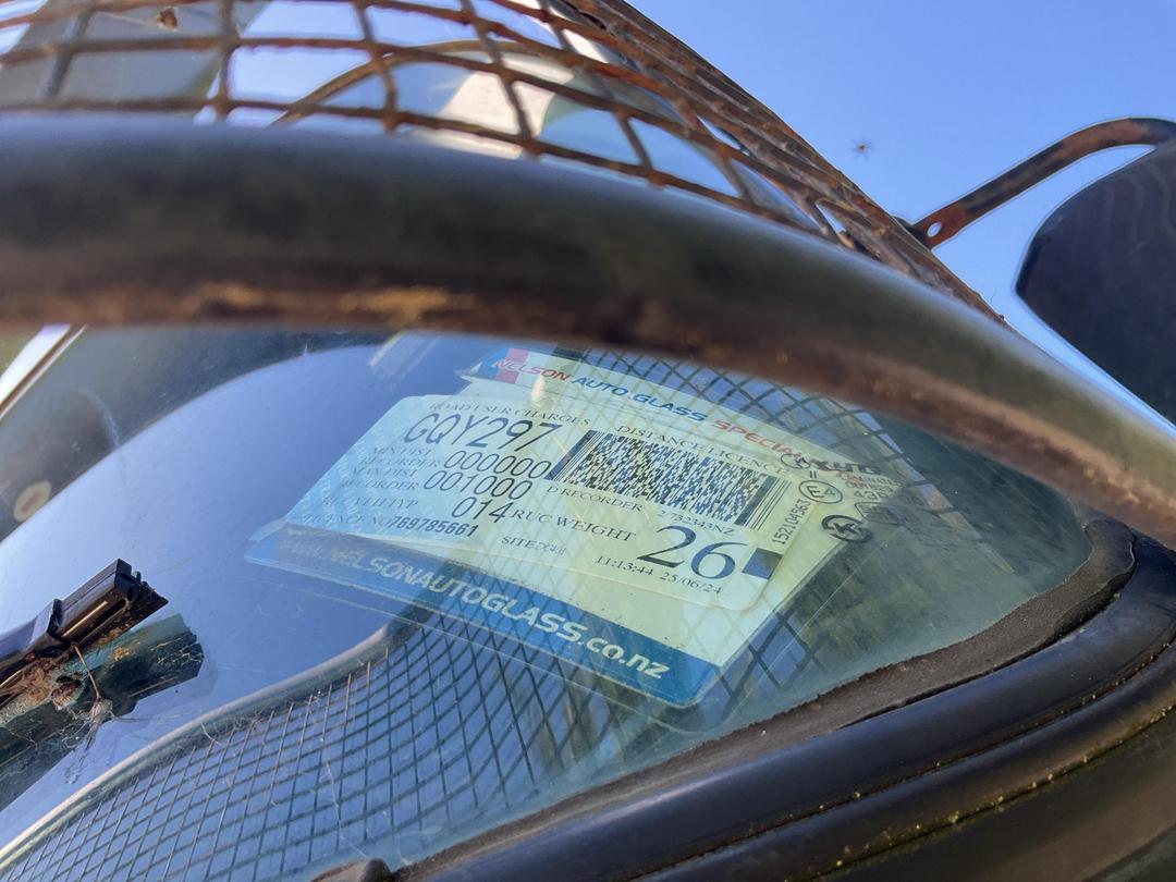 Photo '31' of Kenworth K108 Cab Chassis