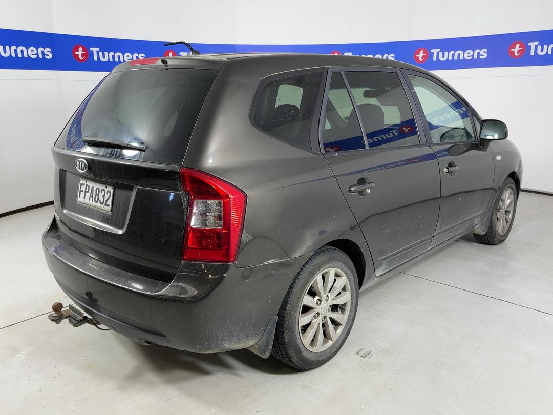Photo '6' of KIA Carens
