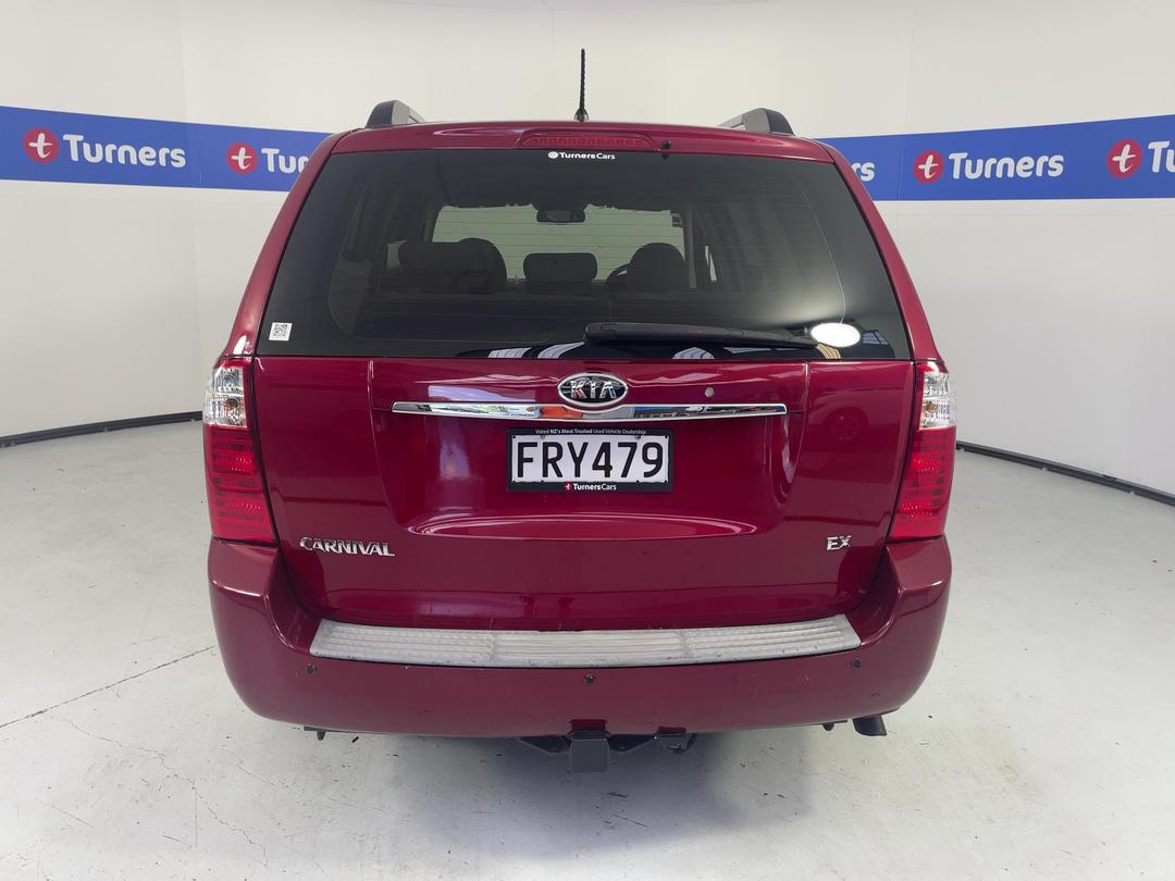 Photo '6' of KIA Carnival