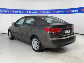 Photo '5' of KIA Cerato