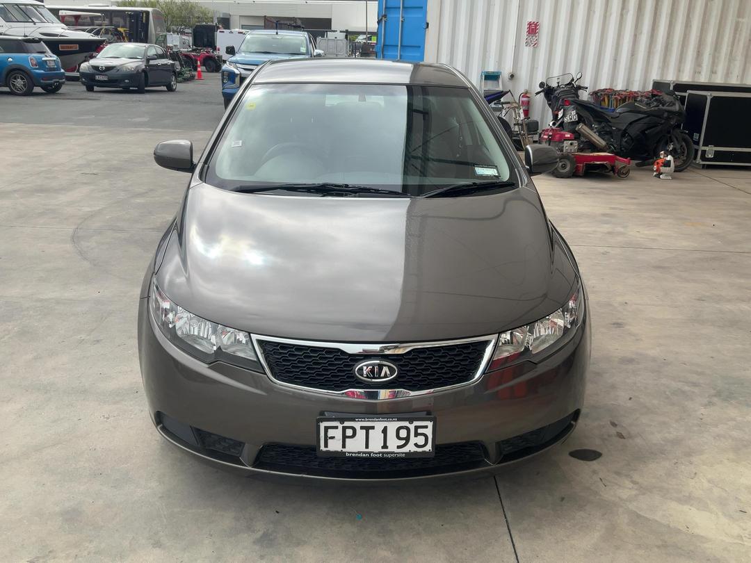 Photo '3' of KIA Cerato LX Photo '3' of KIA Cerato LX