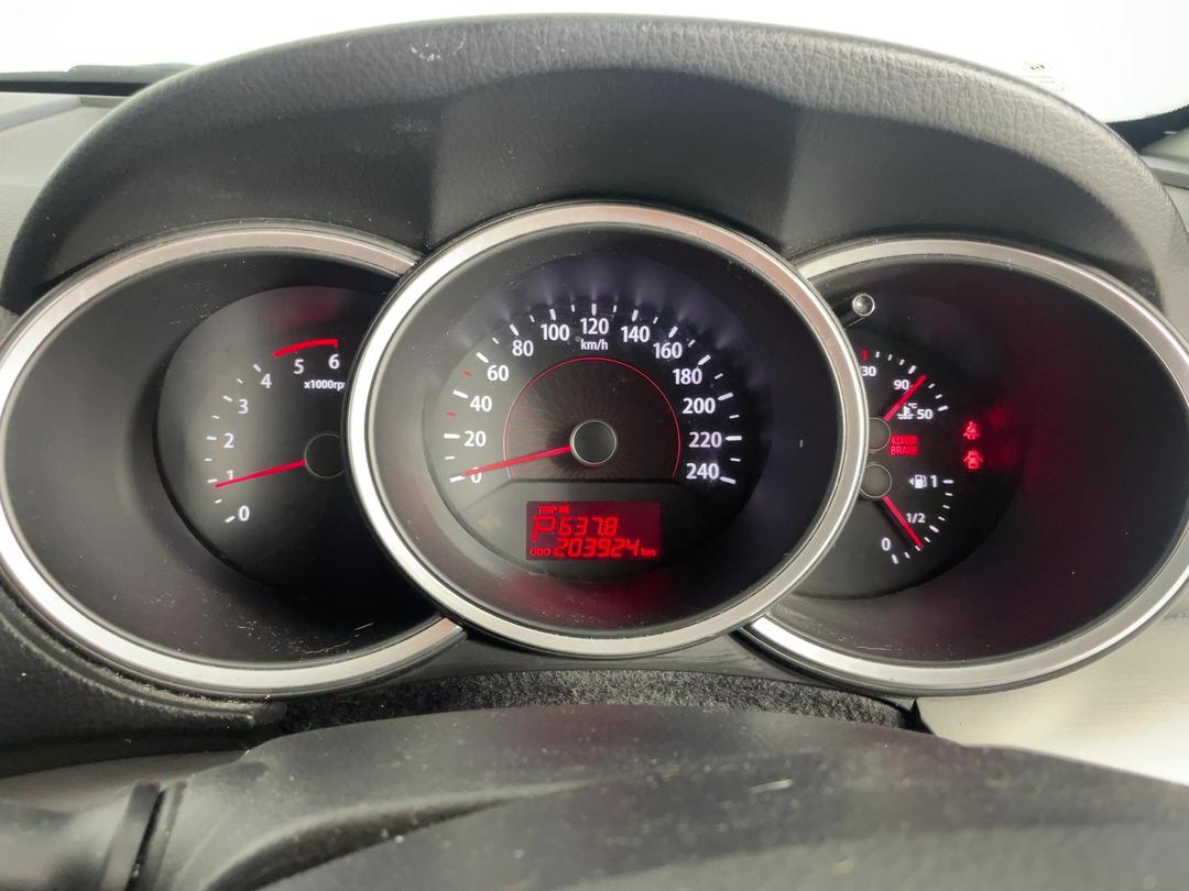 Photo '21' of KIA Sorento R
