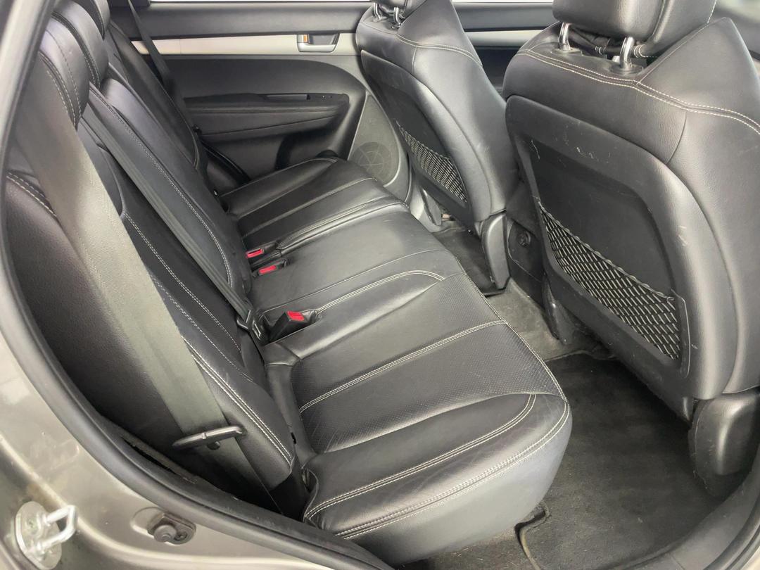 Photo '20' of KIA Sorento R
