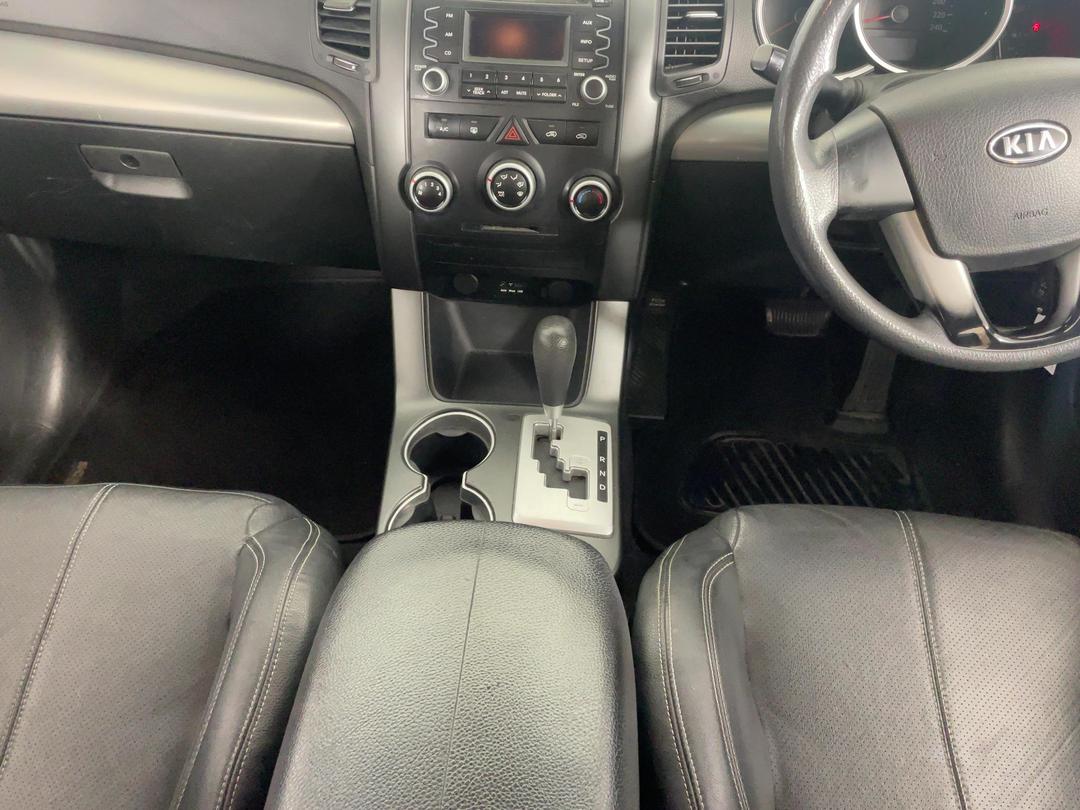 Photo '18' of KIA Sorento R