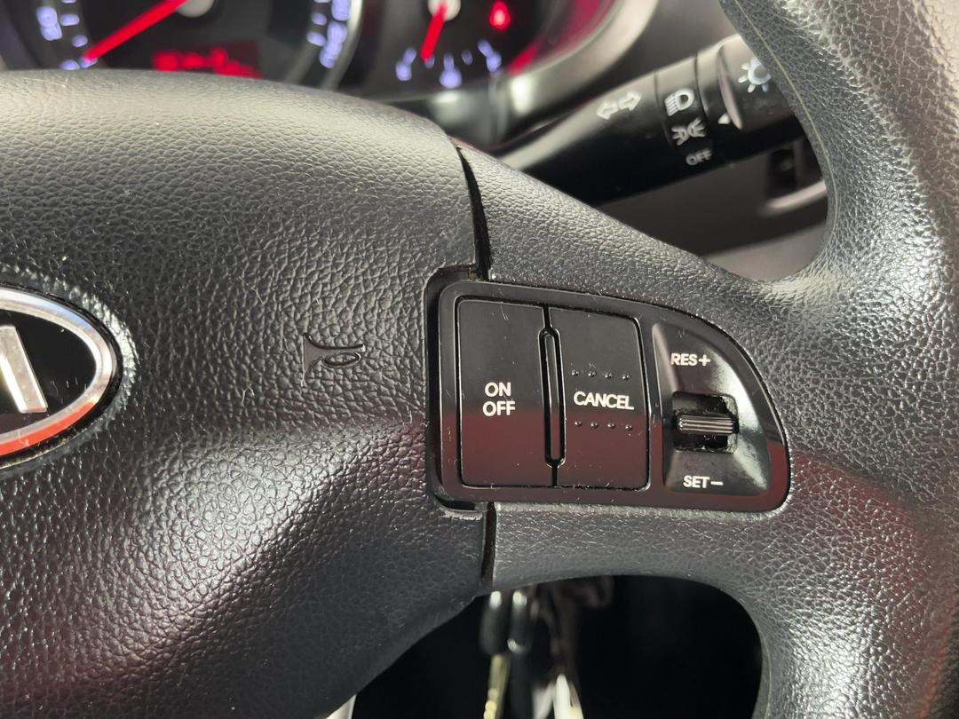 Photo '24' of KIA Sportage