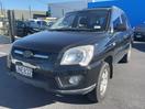 Thumbnail '3' of KIA Sportage LX