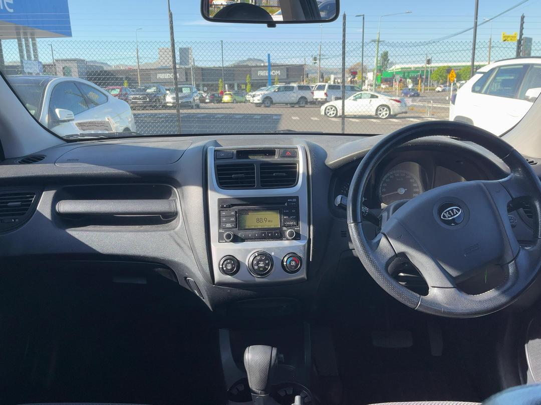 Photo '15' of KIA Sportage LX Photo '15' of KIA Sportage LX