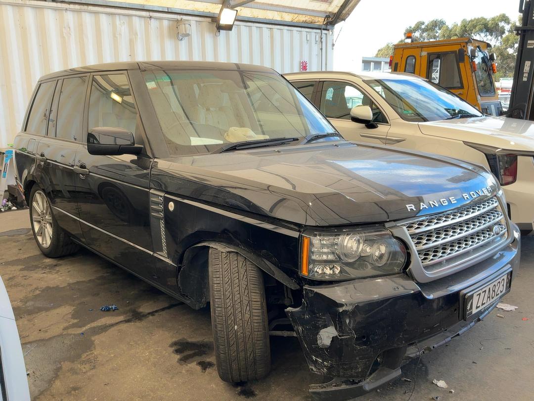 Photo '3' of Land Rover Range Rover Autob TDV8 A Photo '3' of Land Rover Range Rover Autob TDV8 A