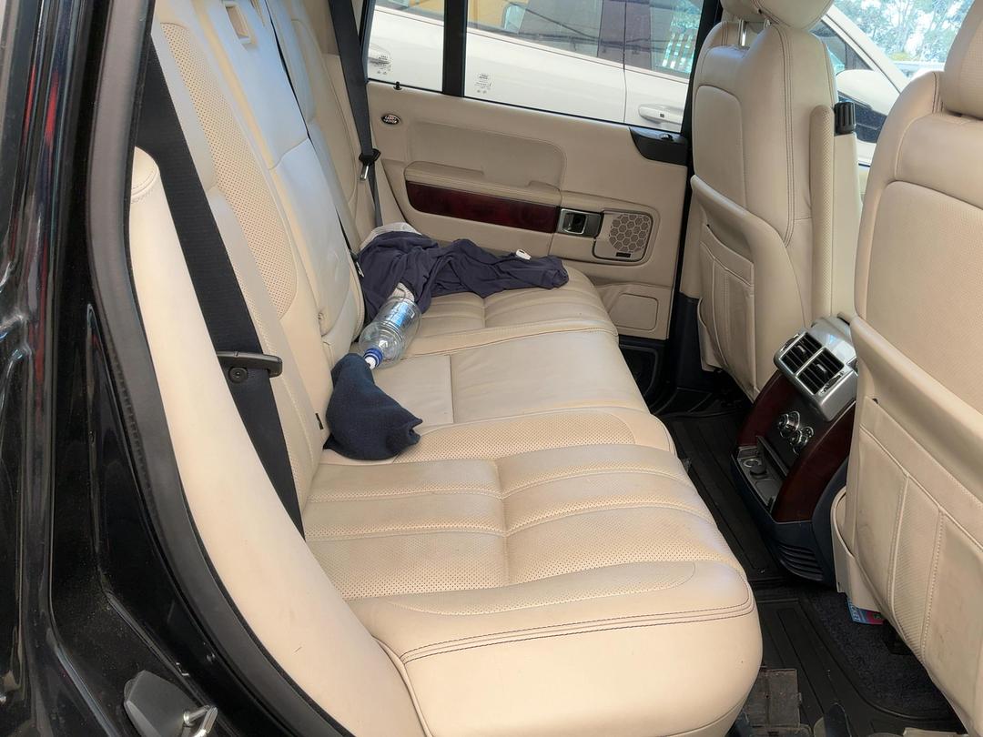 Photo '8' of Land Rover Range Rover Autob TDV8 A Photo '8' of Land Rover Range Rover Autob TDV8 A