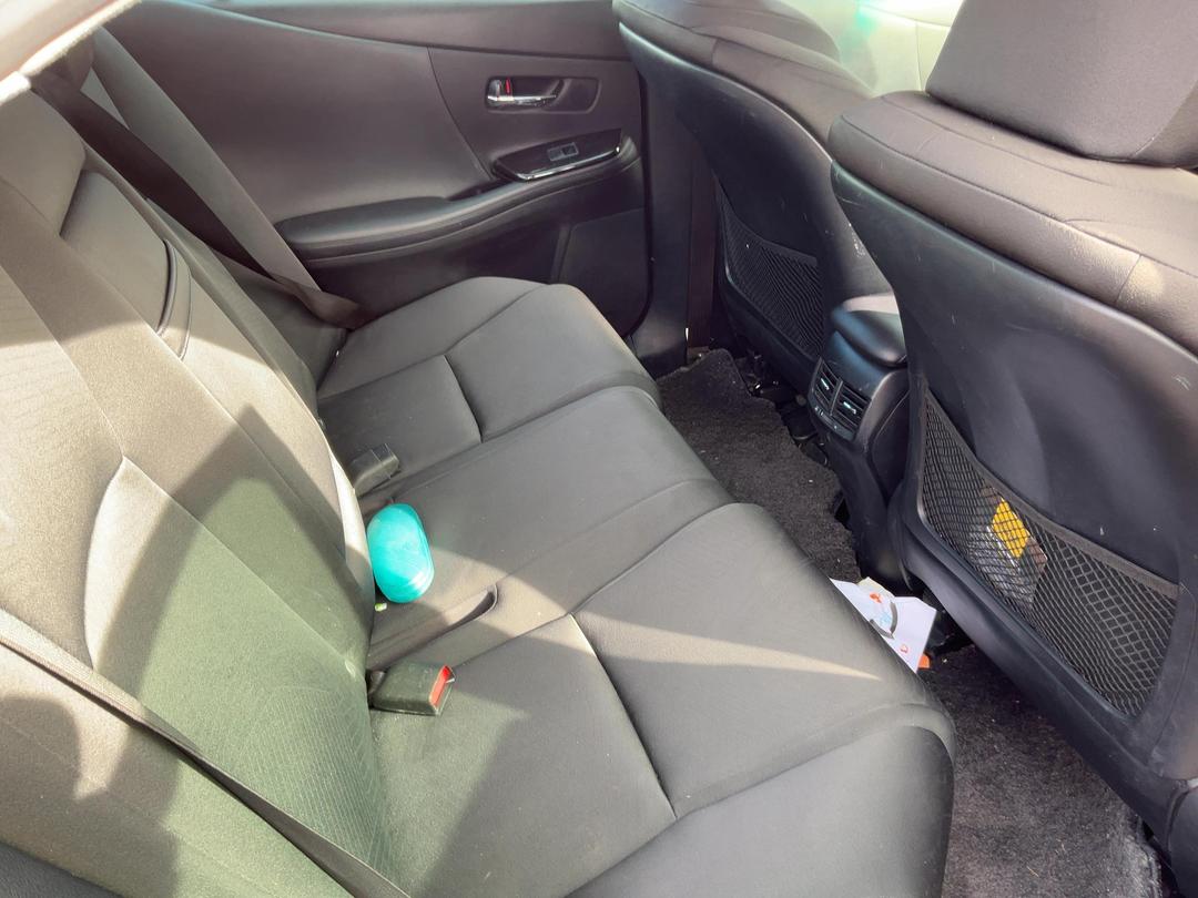 Photo '18' of Lexus HS250H