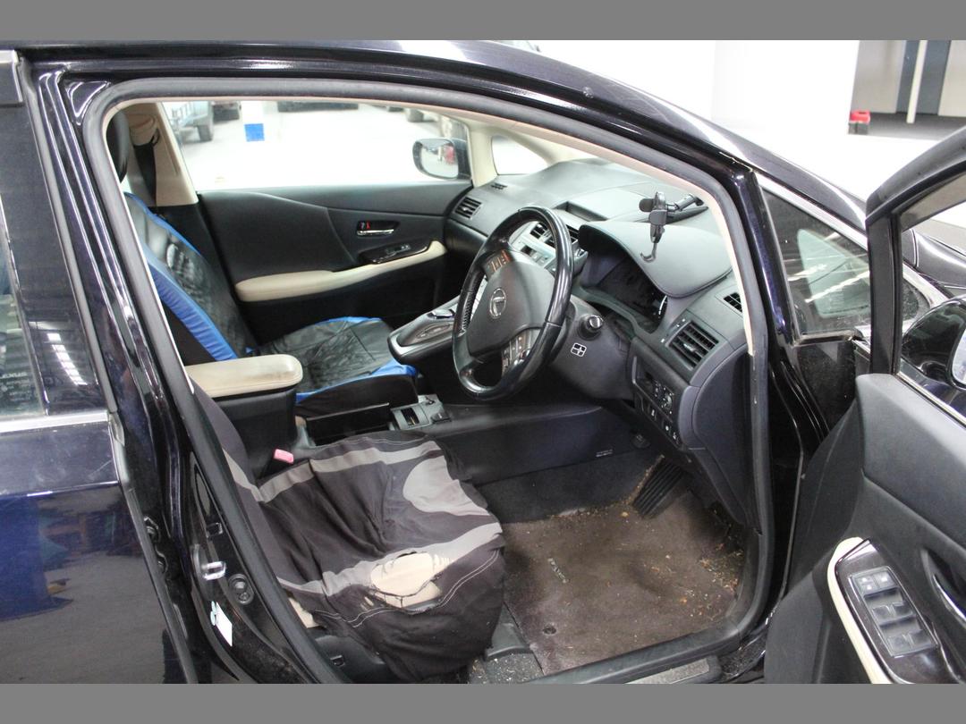 Photo '11' of Lexus HS250H