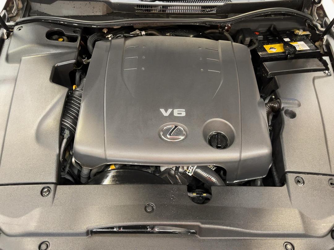 Photo '13' of Lexus IS250