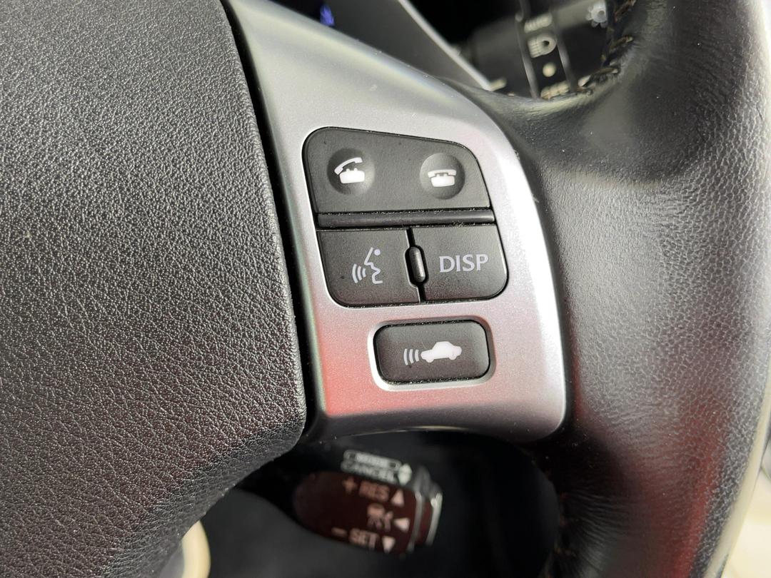 Photo '24' of Lexus IS250