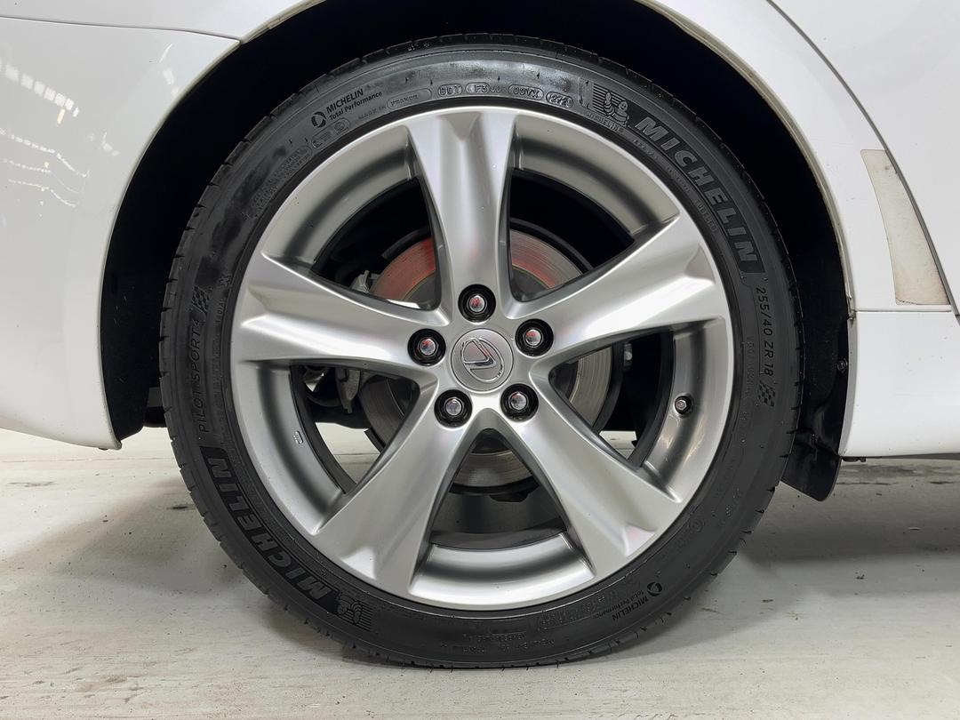 Photo '12' of Lexus IS250
