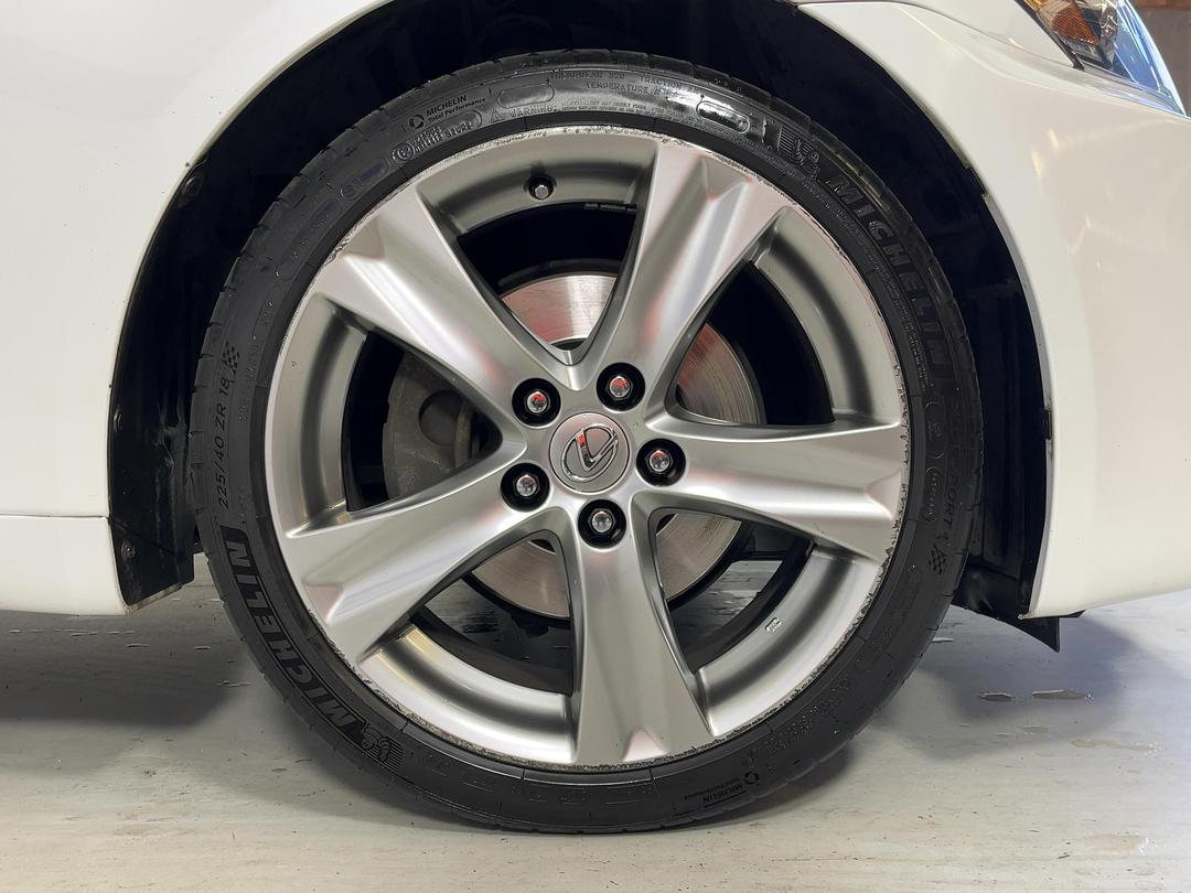Photo '9' of Lexus IS250