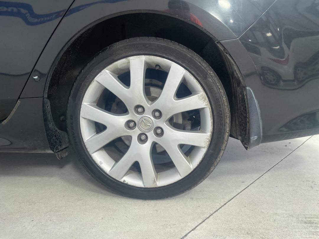 Photo '11' of Mazda Atenza